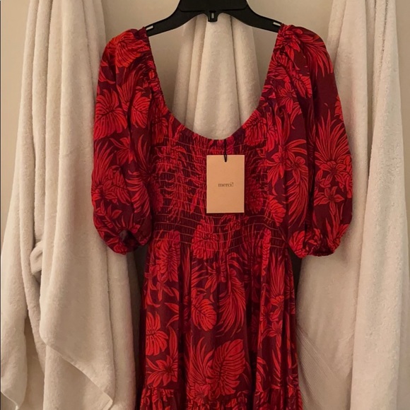 La Ligne Pyper Dress - Red floral, XS (NWT) ASO Meghan Markle - Picture 5 of 6